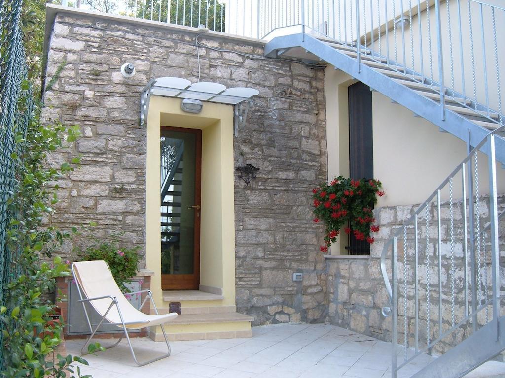 Casa Titty